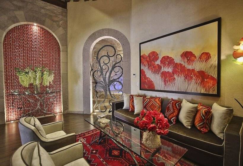 스탠다드 룸, De La Soledad