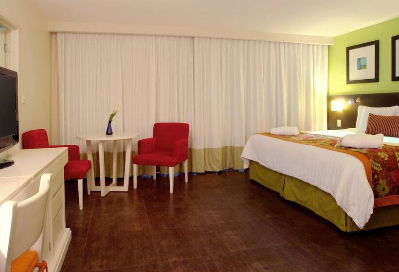 غرفة برستيج, Emporio Mazatlan