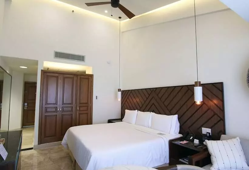 キングサイズベッドのクラブルーム, Fiesta Americana Puerto Vallarta All Inclusive & Spa