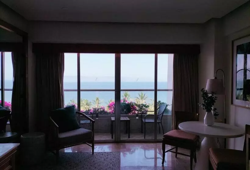 キングサイズベッドのデラックスルーム, Fiesta Americana Puerto Vallarta All Inclusive & Spa