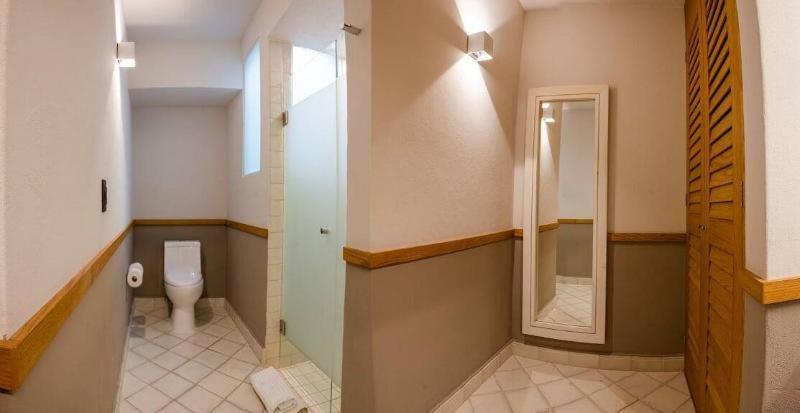 Номер Стандарт, Hacienda Jurica By Brisas