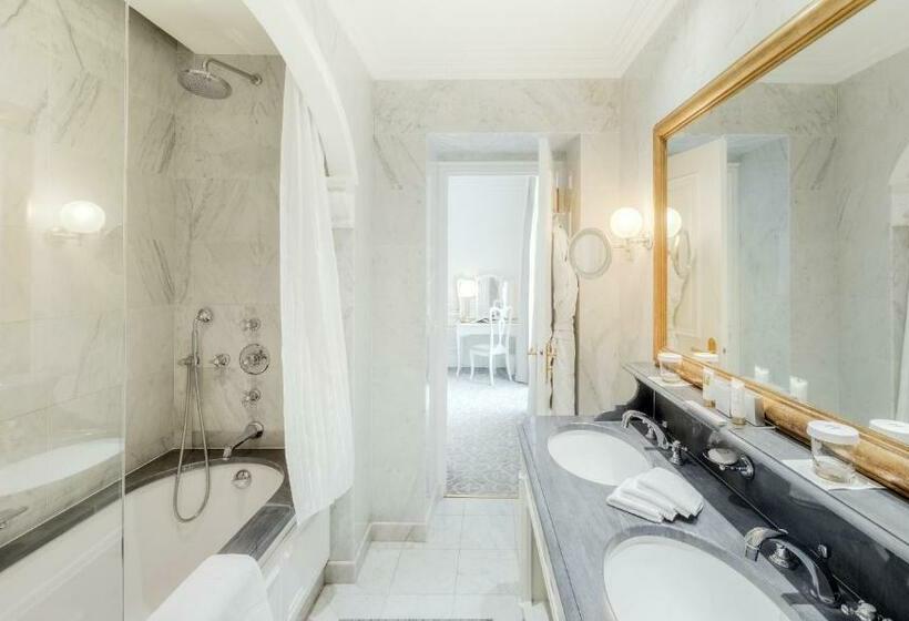 اتاق سوپریور با چشمانداز شهر, Hôtel Hermitage Monte Carlo