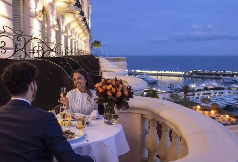 سوییت با چشم‌انداز دریا, Hôtel Hermitage Monte Carlo