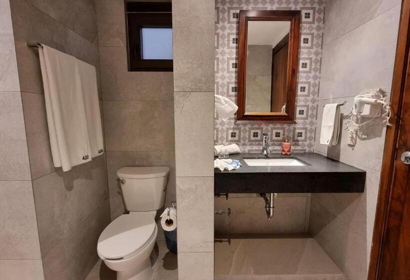 Deluxe Rum, Marboka Hotel & Suites
