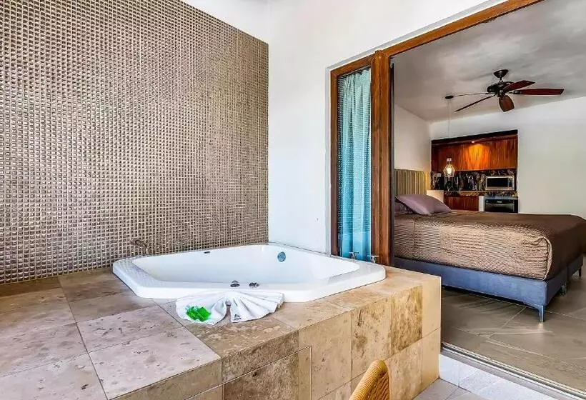 اتاق لوکس, Marboka Hotel & Suites