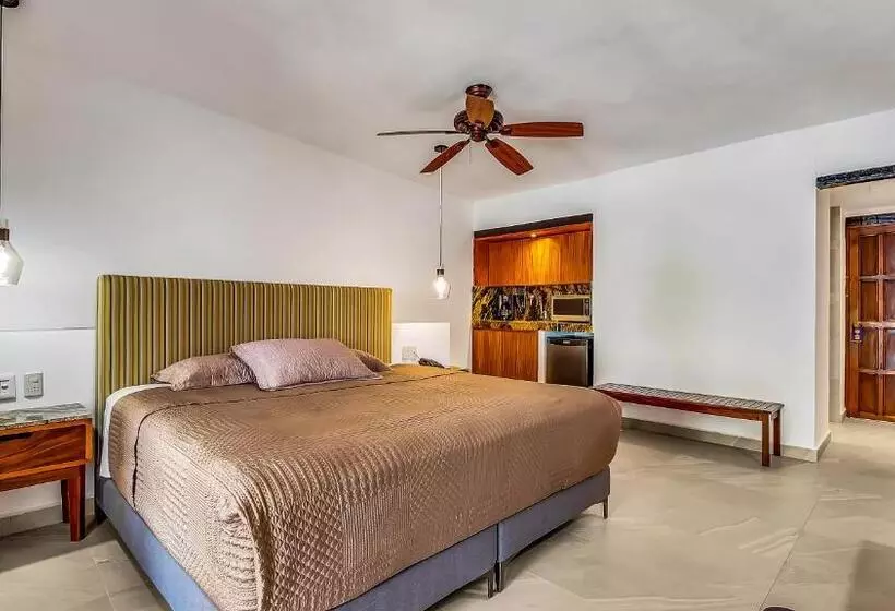 اتاق لوکس, Marboka Hotel & Suites