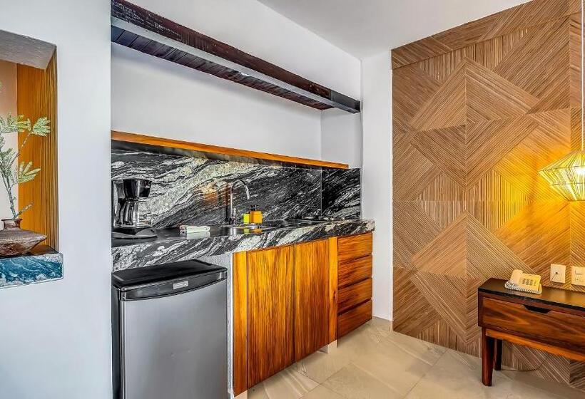 إستوديو قياسى مزودة بتراس, Marboka Hotel & Suites