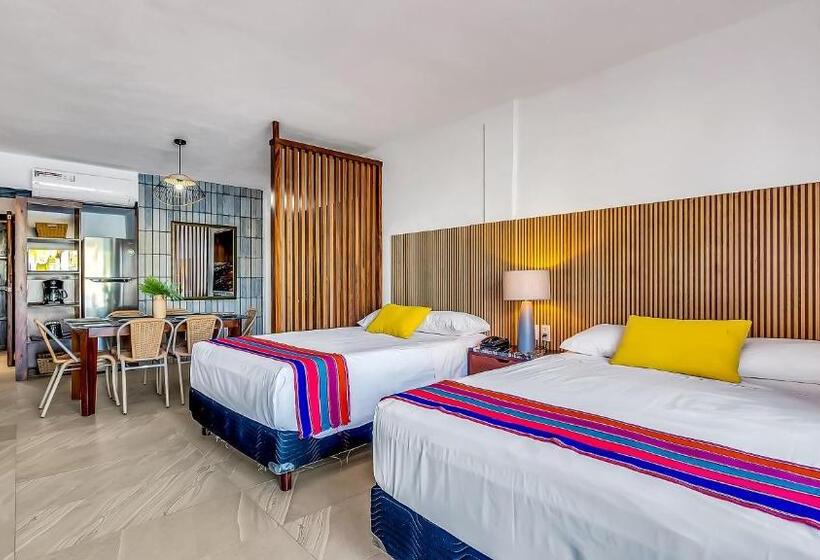 جناح بغرفتي نوم, Marboka Hotel & Suites