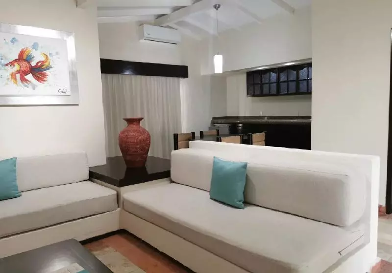 オーシャンビュージュニアスイート, Mirador Acapulco