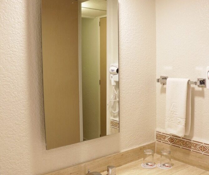 اتاق استاندارد با 2 تخت دوبل, Pf