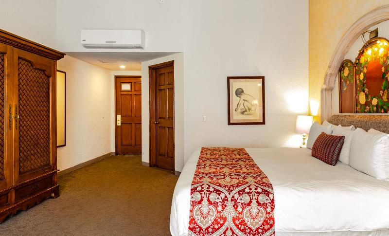 带大床的套房, Quinta Real Zacatecas