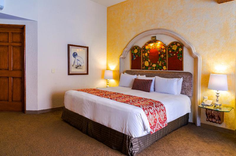 带大床的套房, Quinta Real Zacatecas