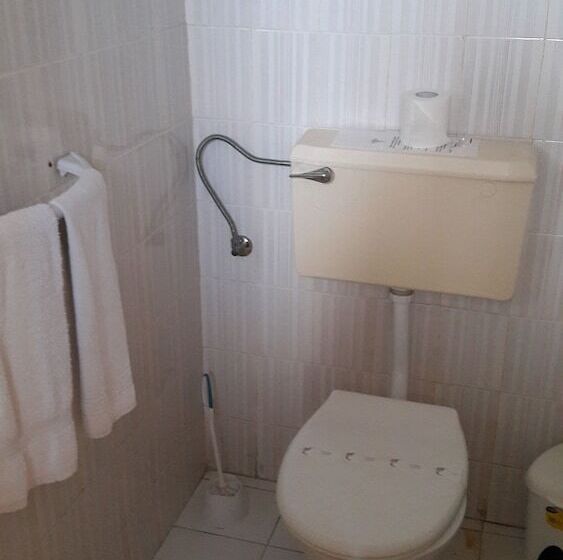 اتاق اکونومی, Tropicana