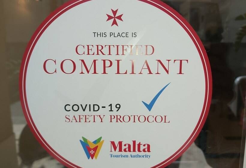 اتاق اکونومی, Tropicana