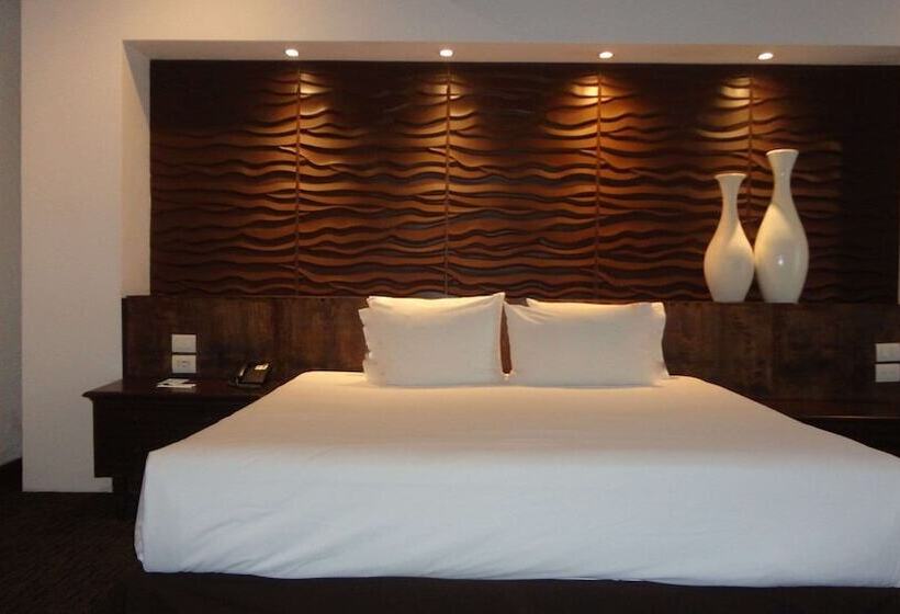 غرفة بريميوم, Radisson Hotel Tapatio Guadalajara