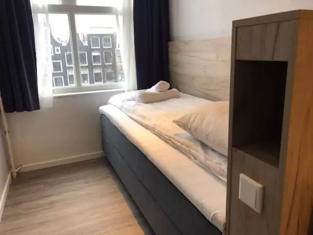 اتاق استاندارد یک نفره, Facade Hotel Amsterdam