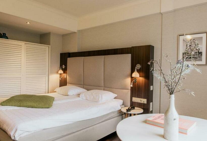 غرفة قياسية, Grand Hotel Opduin