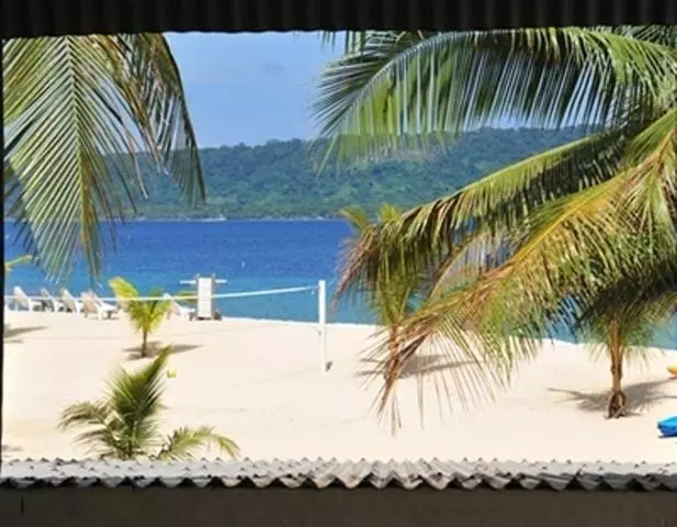 اتاق استاندارد با سرویس بهداشتی مشترک, Hideaway Island Resort