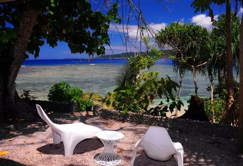 بانگلوی استاندارد با چشم‌انداز دریا, Hideaway Island Resort