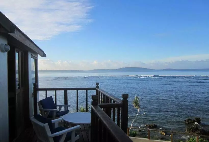 ویلای یک اتاق خوابه با استخر شنا, Hideaway Island Resort