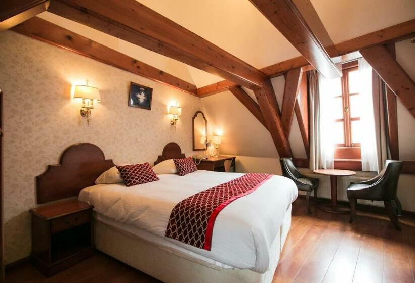 اتاق راحتی, Atlanta