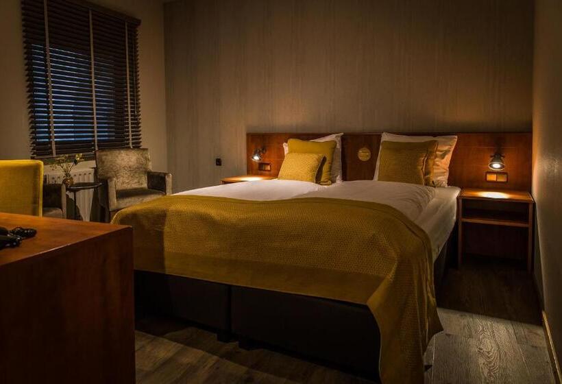 חדר קומפורט, De Limbourg