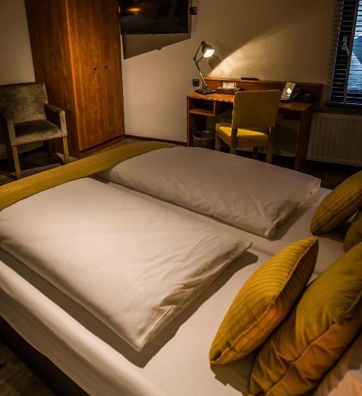 חדר קומפורט, De Limbourg