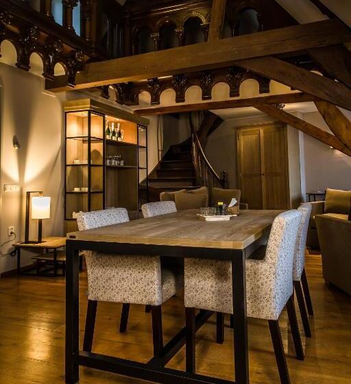 דירת חדר, De Limbourg