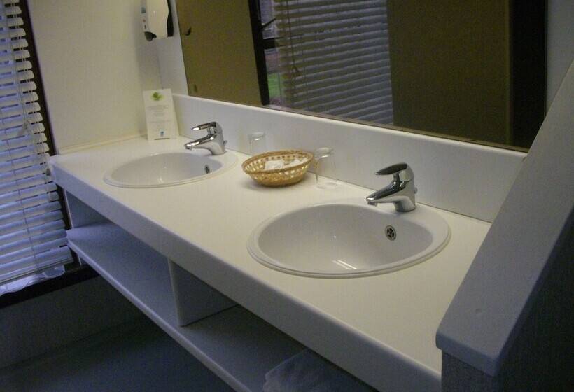 スタンダードルーム, De Oude Schouw