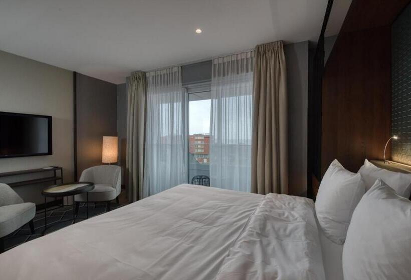 Номер Стандарт Вид на Море, De Schelde