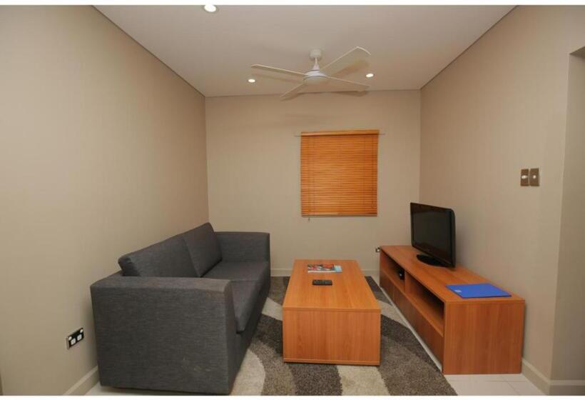 سوئیت پریمیوم 2 خوابه, Ela Beach Hotel & Apartments