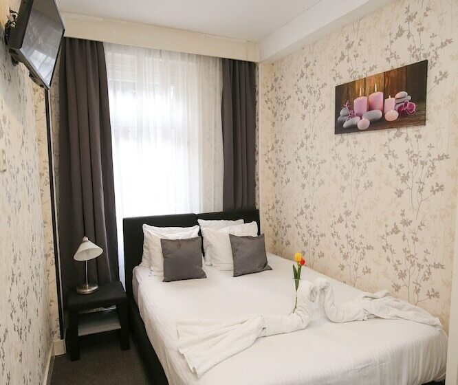 اتاق عادی, Flipper Amsterdam