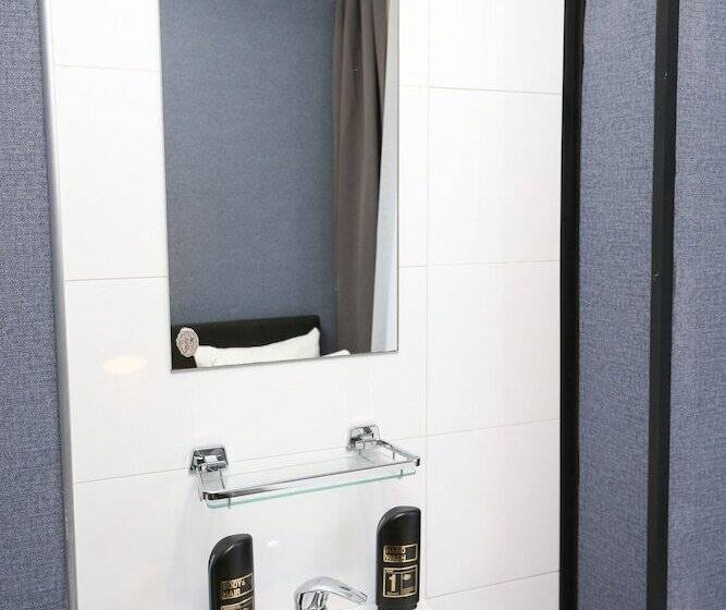 اتاق استاندارد, Flipper Amsterdam