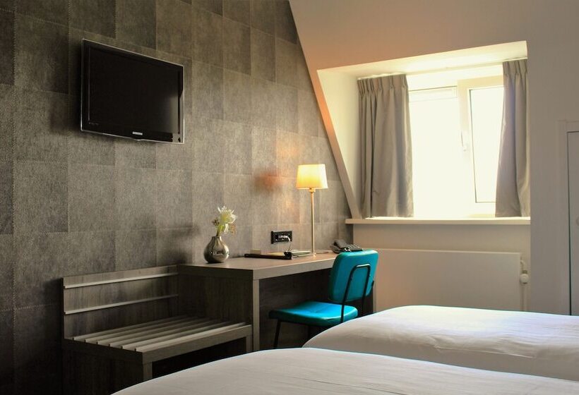 חדר סטנדרט יחיד, Het Wapen Van Harmelen