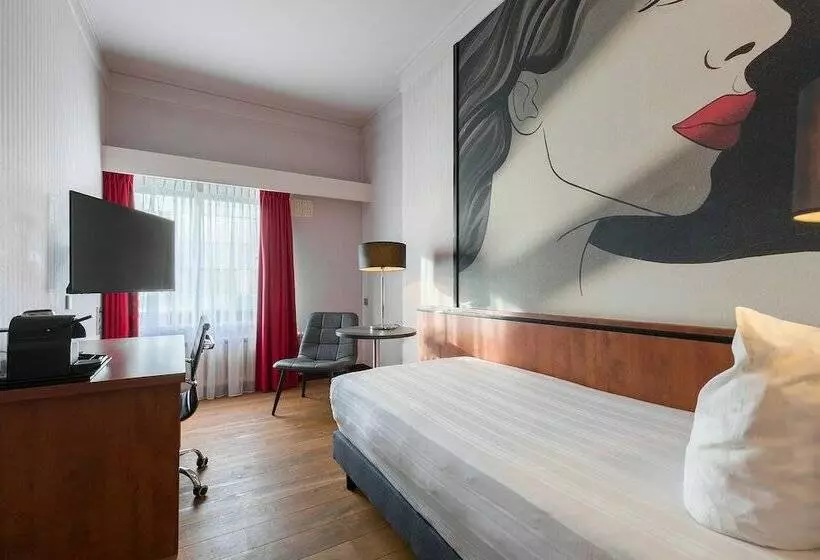 スタンダードシングルルーム, Leonardo Hotel Utrecht City Center