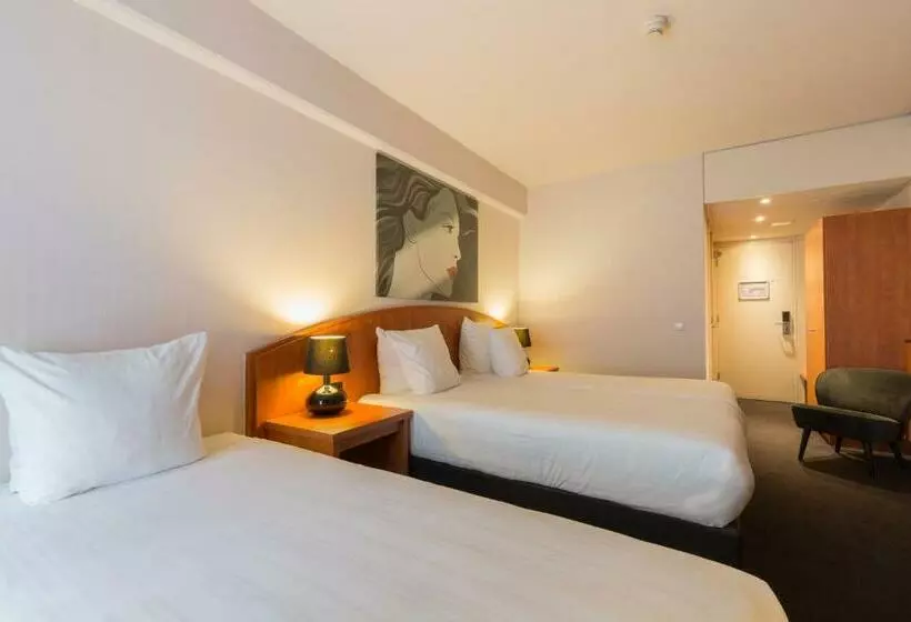 スタンダードトリプルルーム, Leonardo Hotel Utrecht City Center