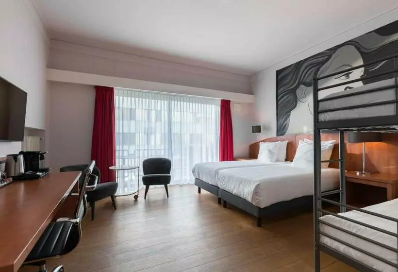 スタンダード４人部屋, Leonardo Hotel Utrecht City Center