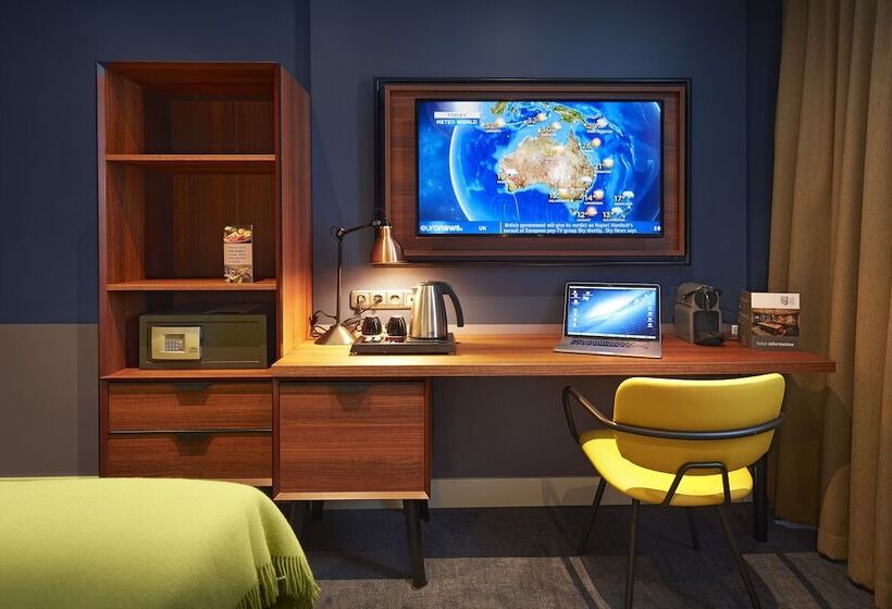 シングルデラックスルーム, Lion D Or