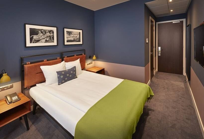 シングルデラックスルーム, Lion D Or