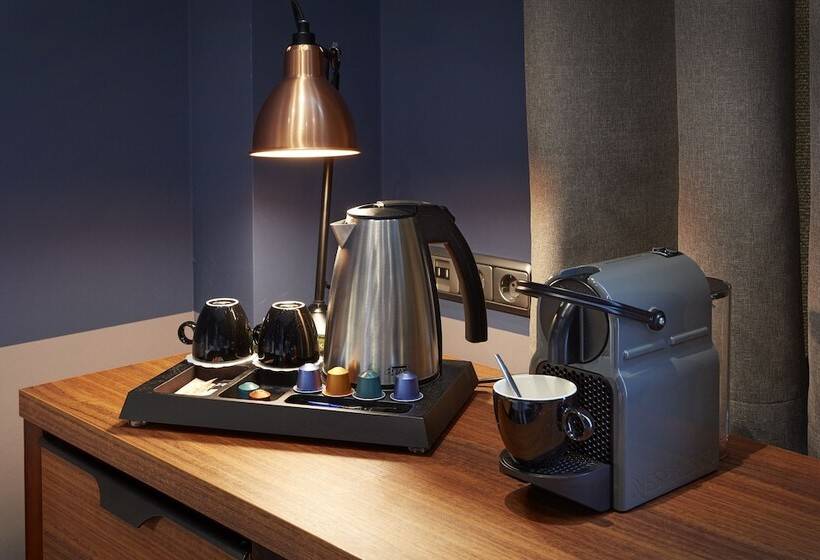 クラシックルーム, Lion D Or