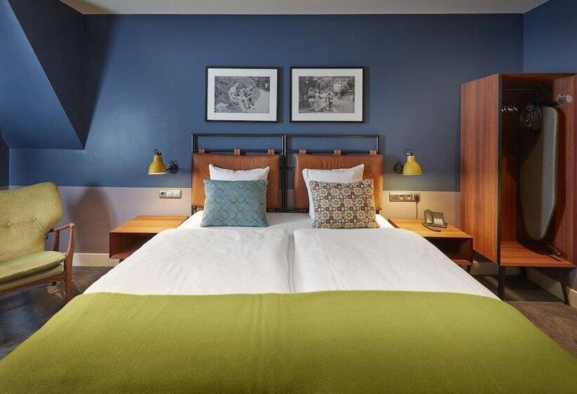 クラシックルーム, Lion D Or