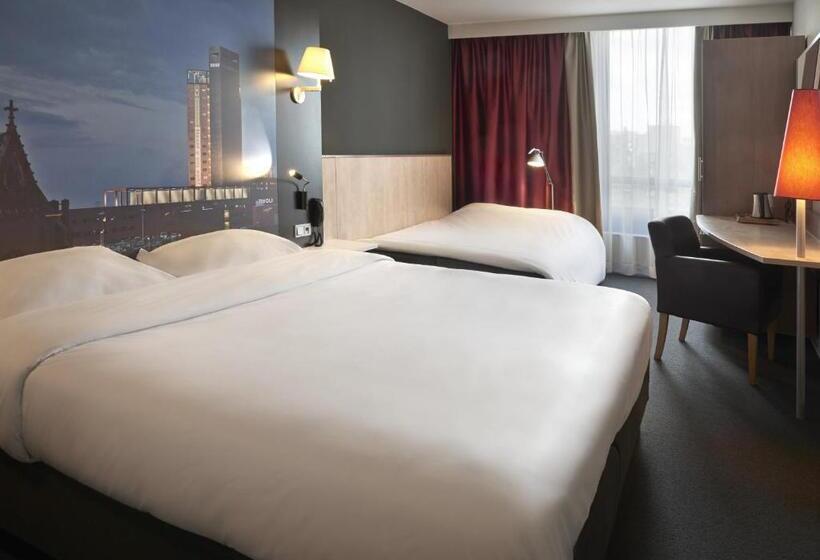 اتاق استاندارد سه نفره, Mercure Hotel Tilburg Centrum