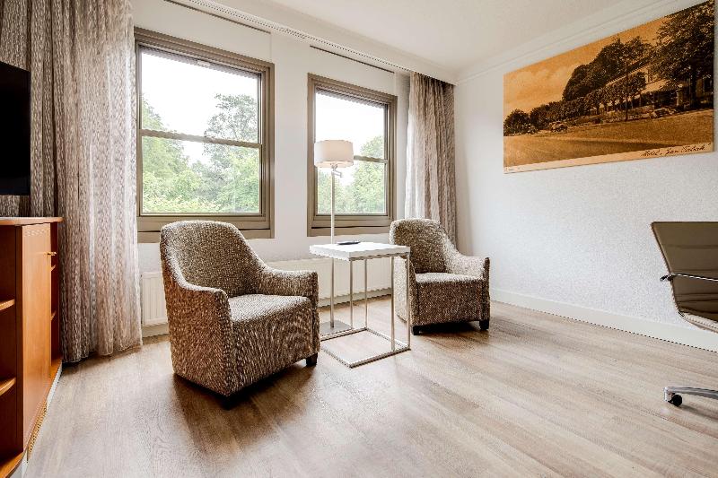Полулюкс, NH Bussum Jan Tabak