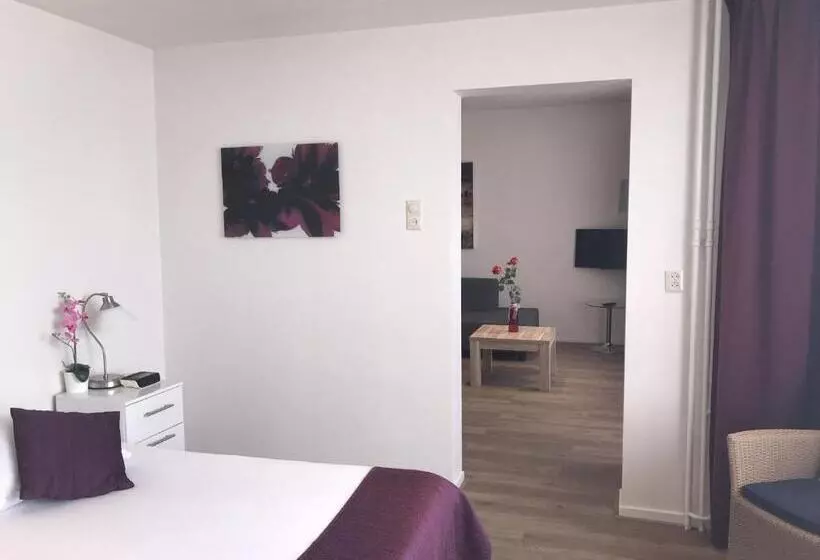 سوییت با چشم‌انداز دریا, Palace Hotel Zandvoort