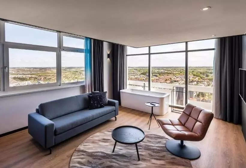 اتاق اساندارد با چشم‌انداز جانبی به دریا, Palace Hotel Zandvoort
