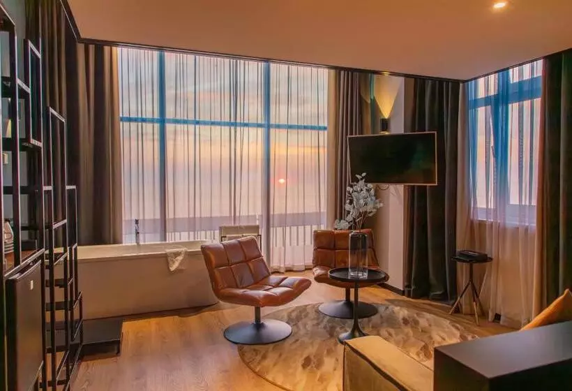 اتاق استاندارد با تخت‌های تاشو, Palace Hotel Zandvoort