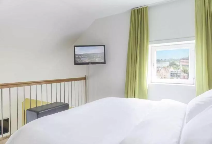 Junior suite with river view, Radisson Blu Royal Garden Hotel, Trondheim