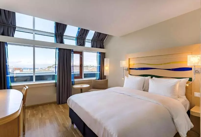 Premium room with view, Radisson Blu Royal Garden Hotel, Trondheim