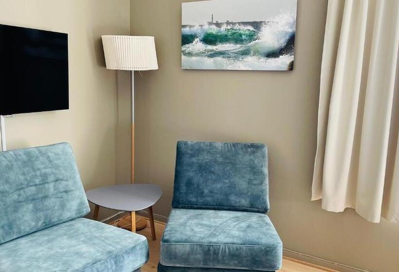 Quarto Estandar, Risør