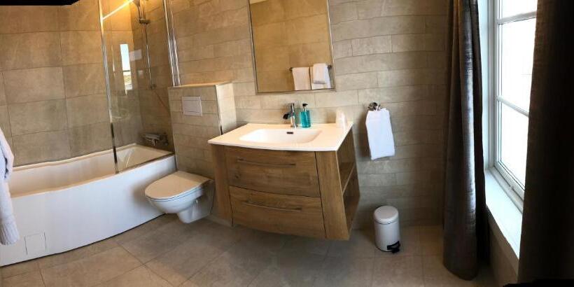 Quarto Estandar Vista Mar, Risør